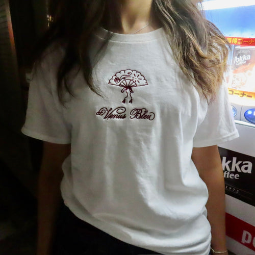 Clara Tee
